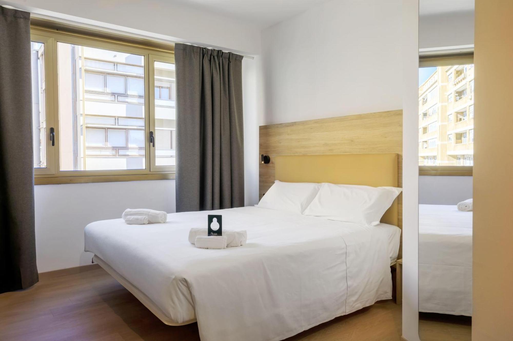 B&B Hotel Catania City Center Exteriör bild